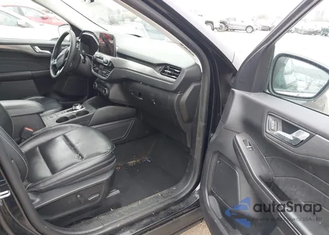 2021 Ford Escape Titanium Hybrid from USA, damaged, VIN 1FMCU9DZ0MUA82711